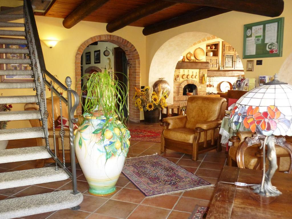 San Salvatore Monferrato Bed And Breakfast Olimpia מראה חיצוני תמונה